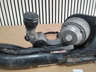 bontott MERCEDES-BENZ E-CLASS Vonóhorog