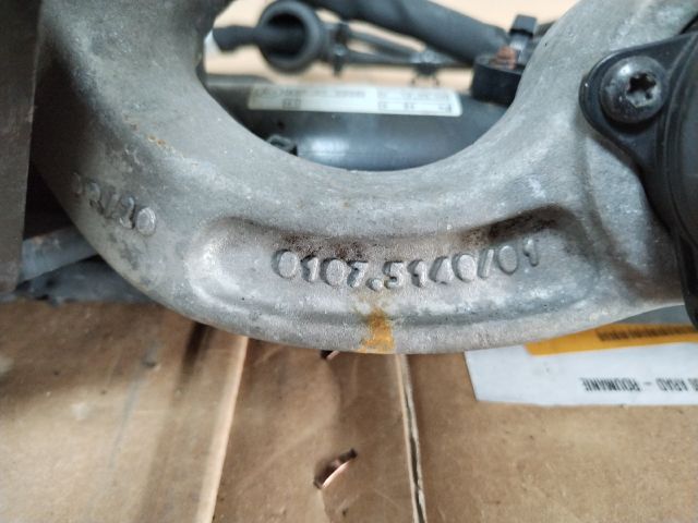 bontott MERCEDES-BENZ E-CLASS Vonóhorog