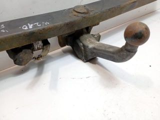 bontott MERCEDES-BENZ E-CLASS Vonóhorog