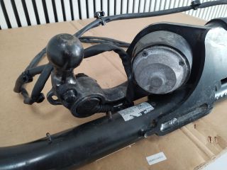 bontott MERCEDES-BENZ E-CLASS Vonóhorog