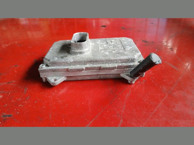 bontott MERCEDES-BENZ E-CLASS Xenon Trafó