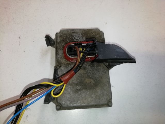 bontott MERCEDES-BENZ E-CLASS Xenon Trafó