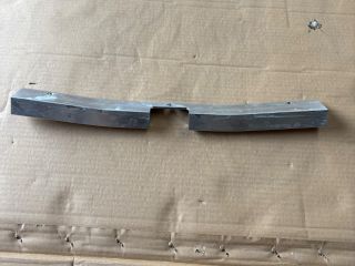 bontott MERCEDES-BENZ EQA Alsó Kereszttartó