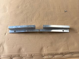 bontott MERCEDES-BENZ EQA Alsó Kereszttartó