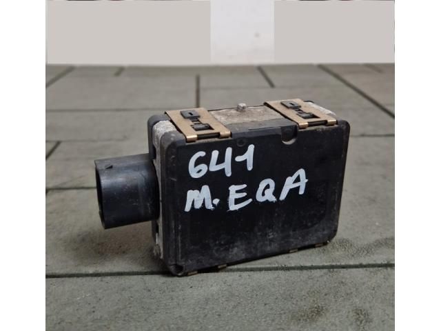 bontott MERCEDES-BENZ EQA Distronic Vezérlő Panel