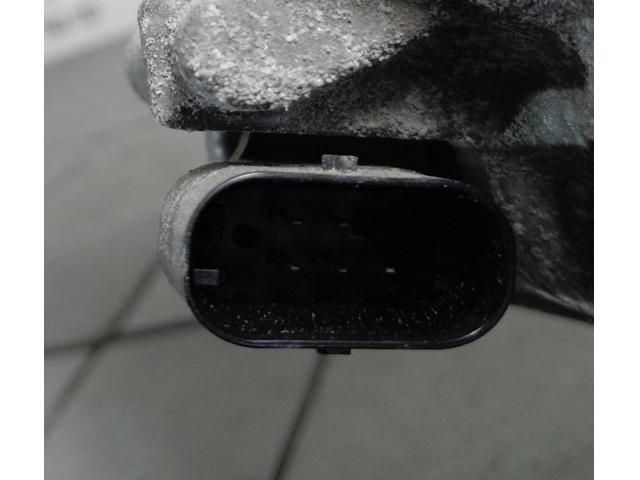 bontott MERCEDES-BENZ EQA Klímakompresszor