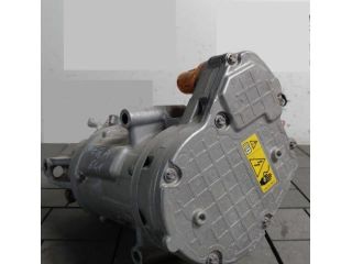 bontott MERCEDES-BENZ EQA Klímakompresszor