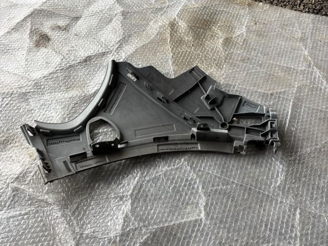 bontott MERCEDES-BENZ EQA Jobb első Lökhárító Tartó (Műanyag)