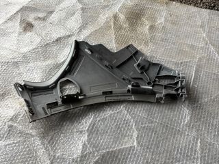 bontott MERCEDES-BENZ EQA Jobb első Lökhárító Tartó (Műanyag)