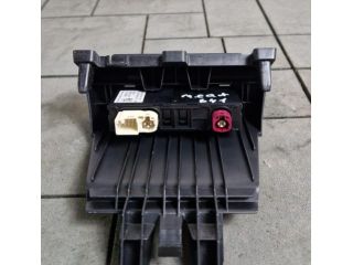 bontott MERCEDES-BENZ EQA USB HUB