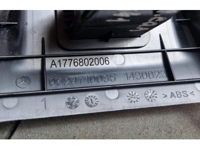 bontott MERCEDES-BENZ EQA USB HUB