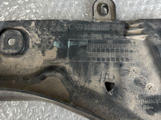 bontott MERCEDES-BENZ EQB Bal Küszöb Légterelő