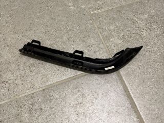 bontott MERCEDES-BENZ EQB Első Lökhárító Díszléc