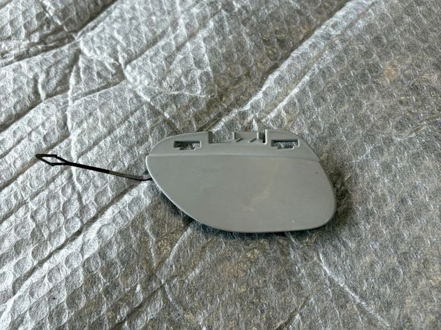 bontott MERCEDES-BENZ EQB Első Vonószem Burkolat