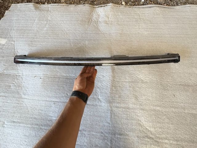 bontott MERCEDES-BENZ EQB Fényszóró (Pozíciófüggetlen)