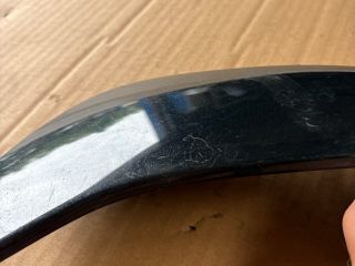 bontott MERCEDES-BENZ EQB Jobb első Lökhárító Díszléc