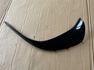 bontott MERCEDES-BENZ EQB Jobb első Lökhárító Díszléc