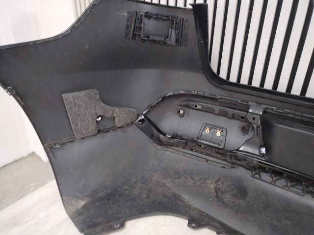 bontott MERCEDES-BENZ EQC Hátsó Lökhárító (Üresen)