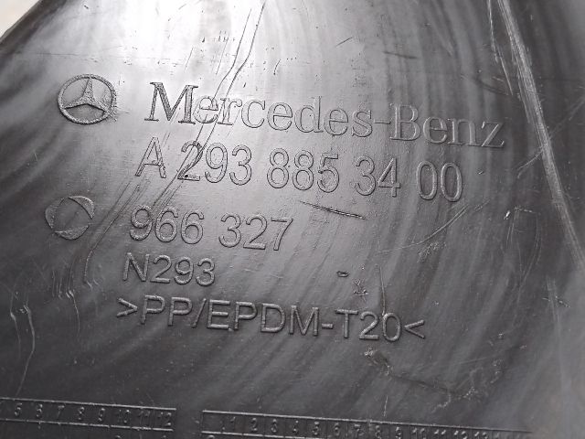 bontott MERCEDES-BENZ EQC Hátsó Lökhárító (Üresen)