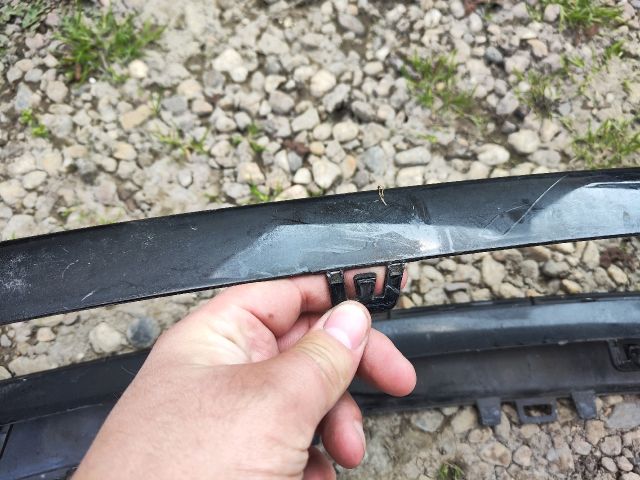 bontott MERCEDES-BENZ EQE Első Lökhárító Alsó (Műanyag)