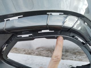 bontott MERCEDES-BENZ EQE Első Lökhárító (Üresen)