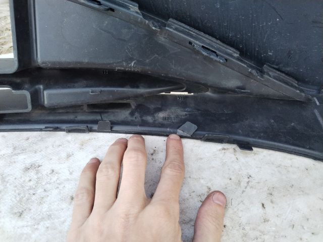 bontott MERCEDES-BENZ EQE Első Lökhárító (Üresen)