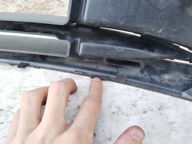 bontott MERCEDES-BENZ EQE Első Lökhárító (Üresen)