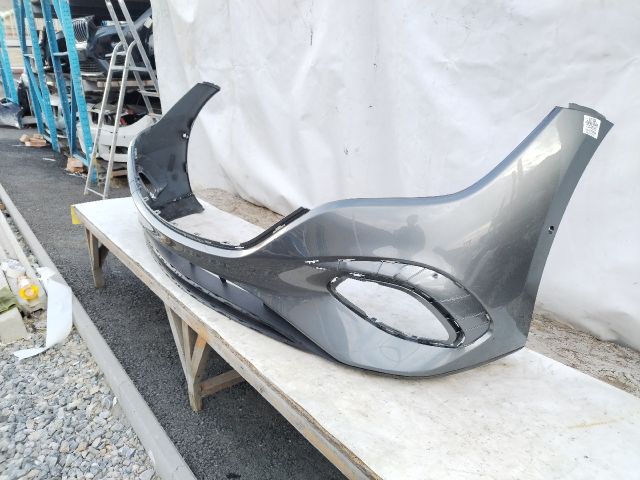 bontott MERCEDES-BENZ EQE Első Lökhárító (Üresen)