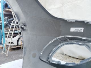 bontott MERCEDES-BENZ EQE Első Lökhárító (Üresen)