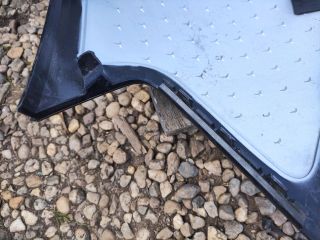 bontott MERCEDES-BENZ EQE Hűtőrács