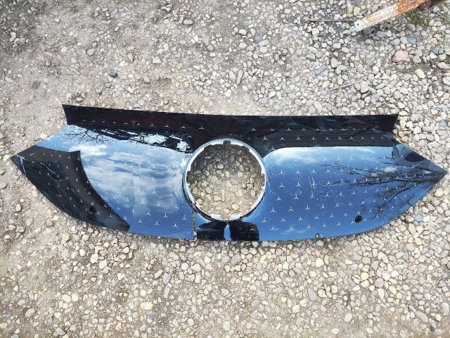 bontott MERCEDES-BENZ EQE Hűtőrács