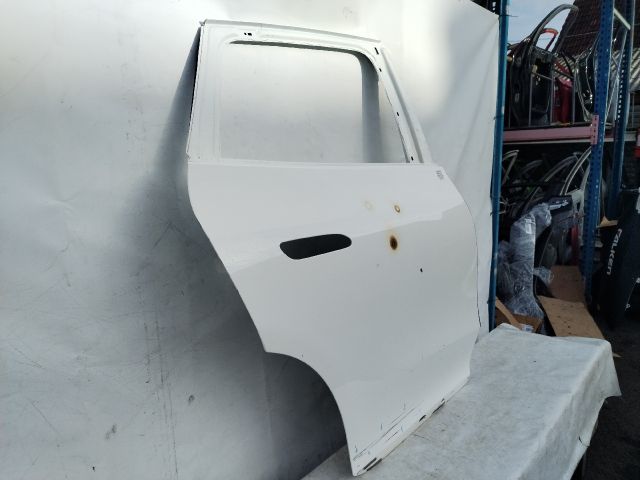 bontott MERCEDES-BENZ EQE Jobb hátsó Ajtó (Üres lemez)