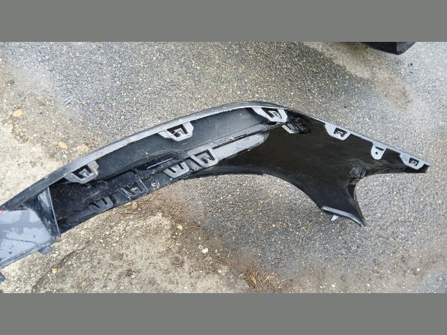 bontott MERCEDES-BENZ EQS Első Lökhárító (Részeivel)