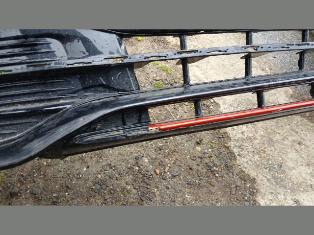 bontott MERCEDES-BENZ EQS Első Lökhárító (Részeivel)