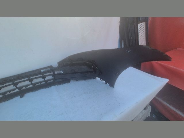 bontott MERCEDES-BENZ EQS Első Lökhárító (Üresen)