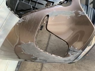 bontott MERCEDES-BENZ EQS Első Lökhárító (Üresen)