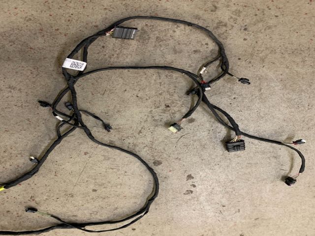 bontott MERCEDES-BENZ EQS Első Tolatóradar Kábelköteg