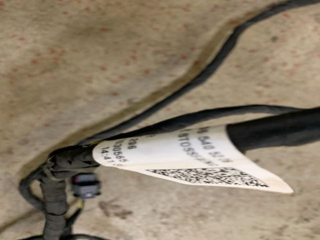 bontott MERCEDES-BENZ EQS Első Tolatóradar Kábelköteg