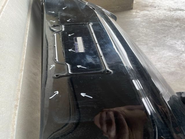 bontott MERCEDES-BENZ EQS Hátsó Lökhárító (Üresen)