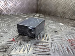 bontott MERCEDES-BENZ G-CLASS Üzemanyag Szivattyú Relé