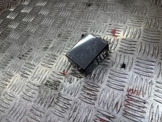 bontott MERCEDES-BENZ G-CLASS Üzemanyag Szivattyú Relé