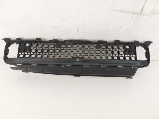 bontott MERCEDES-BENZ G-CLASS Első Lökhárító Alsó Középső Díszrács