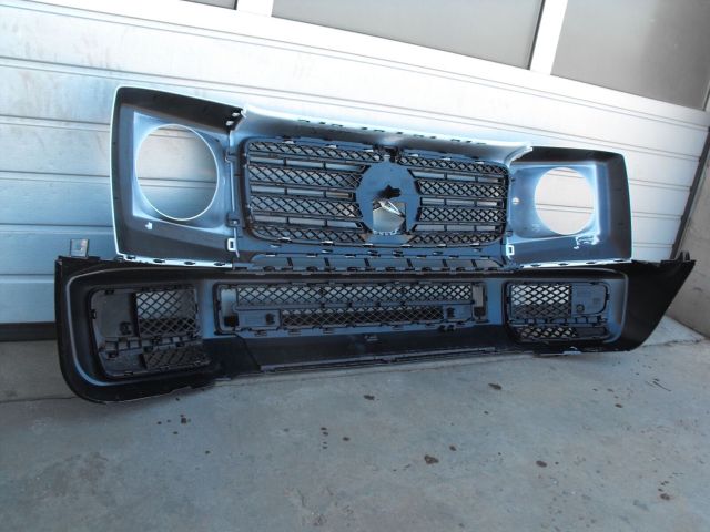 bontott MERCEDES-BENZ G-CLASS Első Lökhárító (Részeivel)