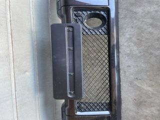 bontott MERCEDES-BENZ G-CLASS Első Lökhárító (Részeivel)