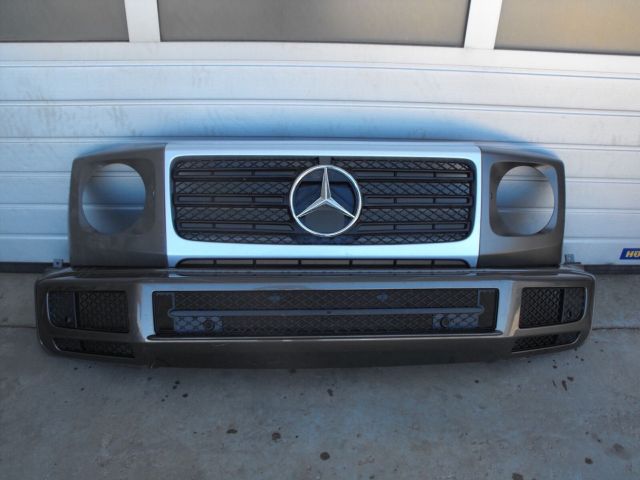 bontott MERCEDES-BENZ G-CLASS Első Lökhárító (Részeivel)