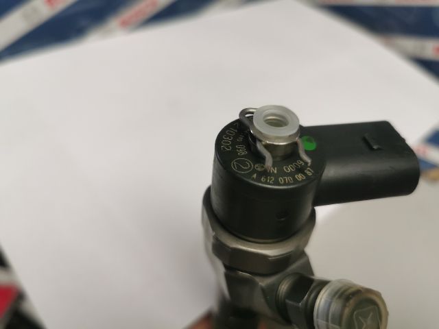 bontott MERCEDES-BENZ G-CLASS Porlasztó (1 db)