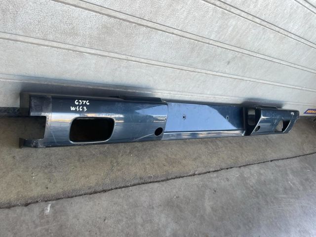 bontott MERCEDES-BENZ G-CLASS Hátsó Lökhárító (Üresen)