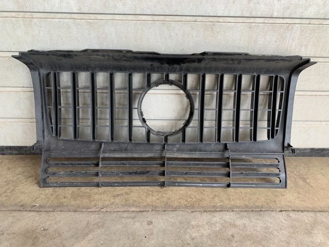 bontott MERCEDES-BENZ G-CLASS Hűtőrács