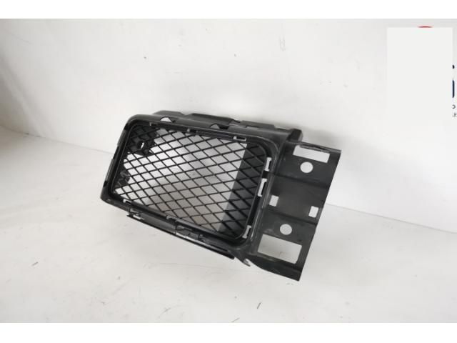 bontott MERCEDES-BENZ G-CLASS Jobb Ködlámpa Rács