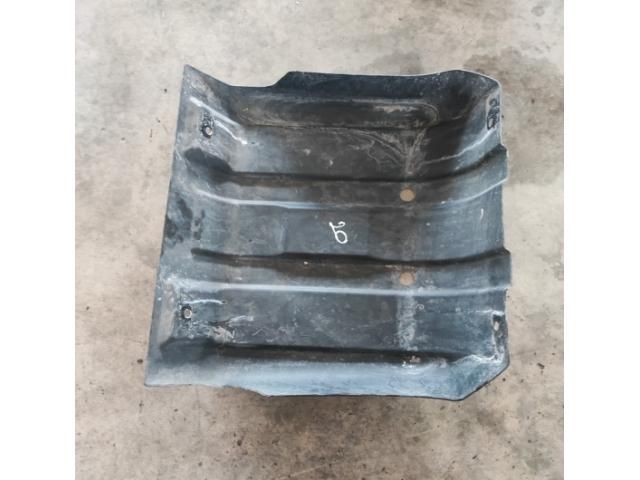 bontott MERCEDES-BENZ GL-CLASS Alsó Motorburkolat